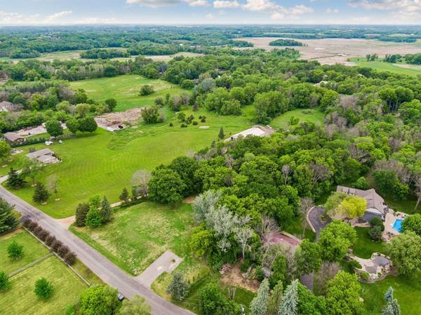 5990 Painter RD, Minnetrista, MN 55364