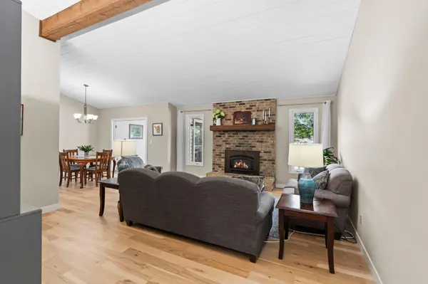 5757 Hyland Courts DR, Bloomington, MN 55437