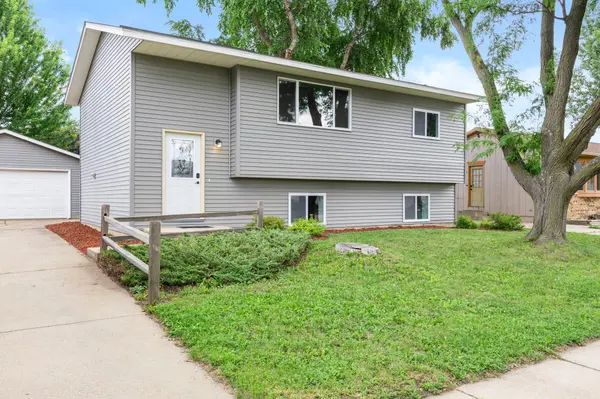 2043 42nd ST NW, Rochester, MN 55901
