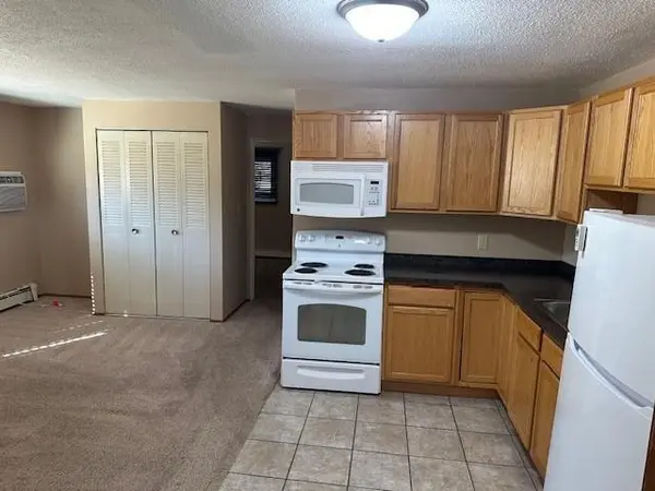 910 Maple ST, Lisbon, ND 58054