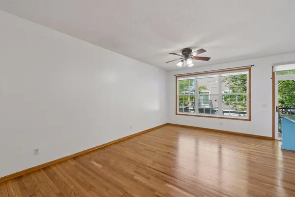 727 2nd ST NE, Hopkins, MN 55343