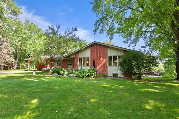 2502 Island View DR, Saint Cloud, MN 56301
