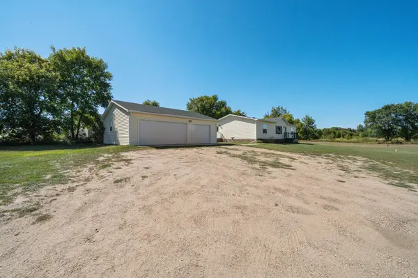 1695 Sunset Access RD SE, Alexandria, MN 56308