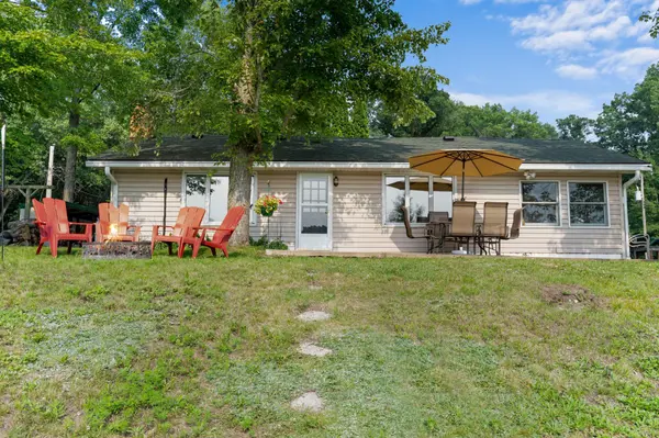2180 Island DR, Somerset, WI 54082