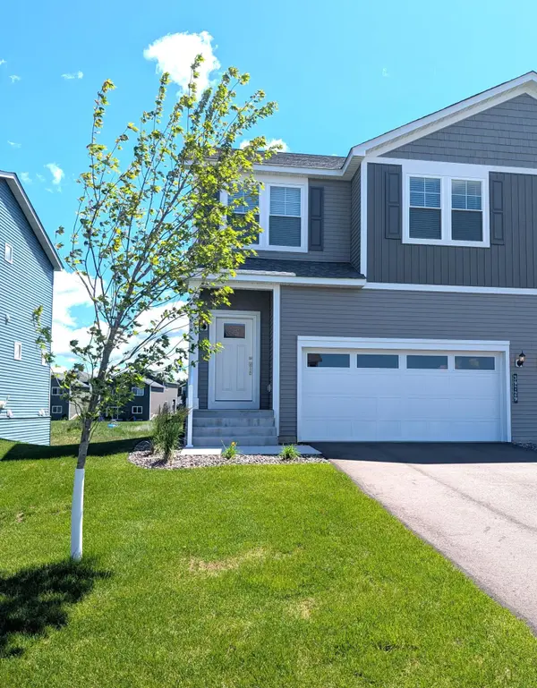 39729 Fallbrook AVE, North Branch, MN 55056
