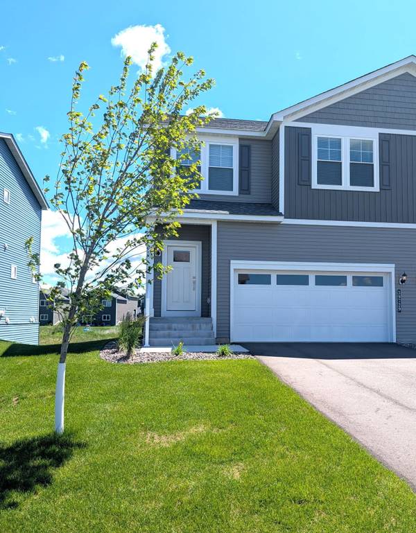 39729 Fallbrook AVE, North Branch, MN 55056