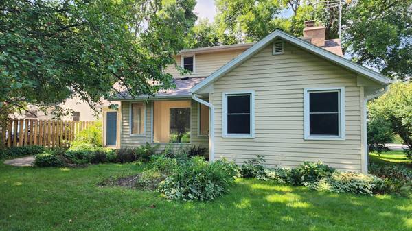 2032 13th AVE NW, Rochester, MN 55901