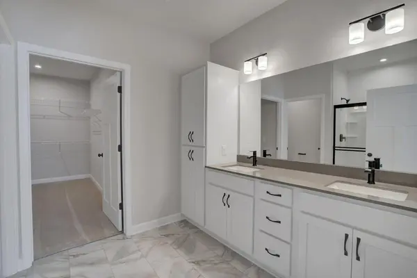 20102 Glanville WAY, Lakeville, MN 55044