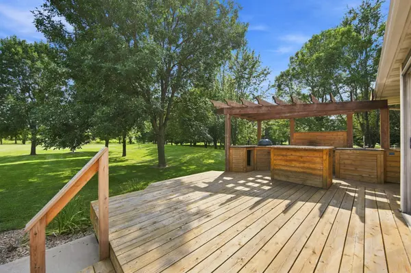9081 13th ST NE, Saint Michael, MN 55376