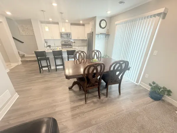 7238 Dora DR, Hugo, MN 55038