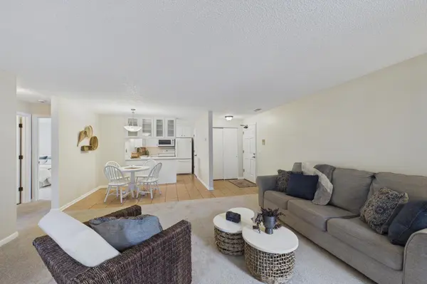 760 County Road F W #702, Shoreview, MN 55126
