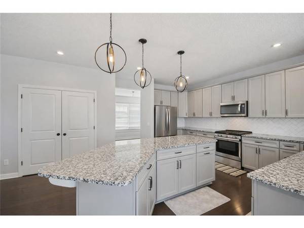 18468 70th AVE N, Maple Grove, MN 55311