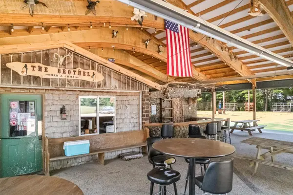 S3165 County Road M, Fountain City, WI 54629