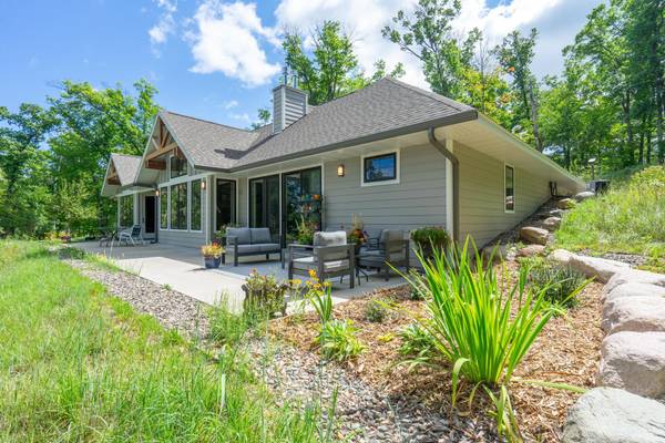 1860 Deer Path CIR SW, East Gull Lake, MN 56401