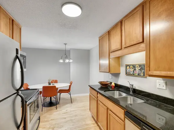 2700 W 44th ST #315, Minneapolis, MN 55410
