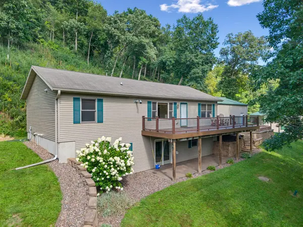 6648 Gonia DR, Caledonia, MN 55921