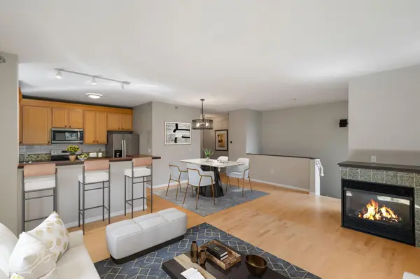645 N 1st St #409, Minneapolis, MN 55401