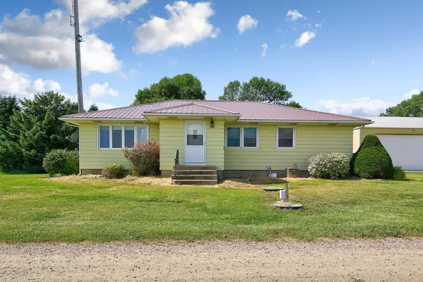 188 40th ST, Dunnell, MN 56127