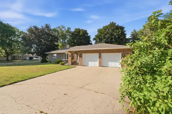 243 E Dahlstrom AVE, Appleton, MN 56208