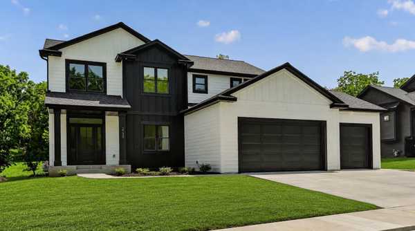 3730 Stonehedge DR NE, Rochester, MN 55906
