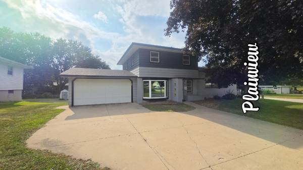 420 5th ST SW, Plainview, MN 55964