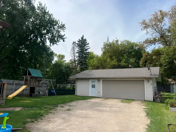 1136 West AVE, Detroit Lakes, MN 56501