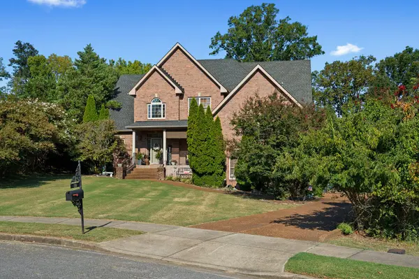 130 Pilot Knob Ln, Hendersonville, TN 37075
