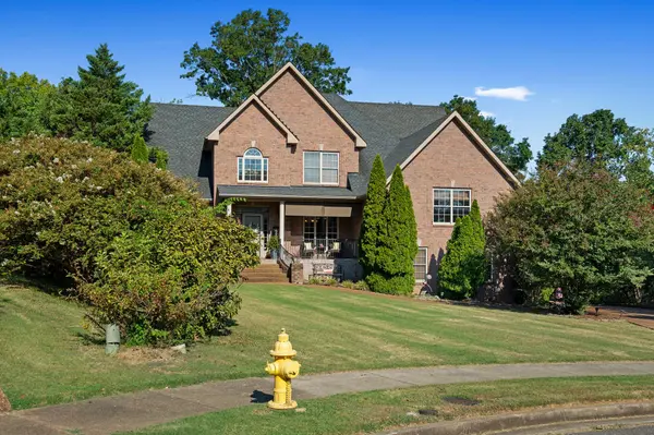 130 Pilot Knob Ln, Hendersonville, TN 37075
