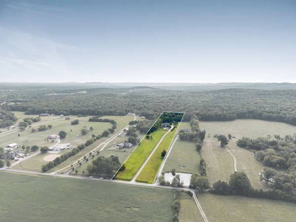 1655 S Lovvorn Rd, Christiana, TN 37037