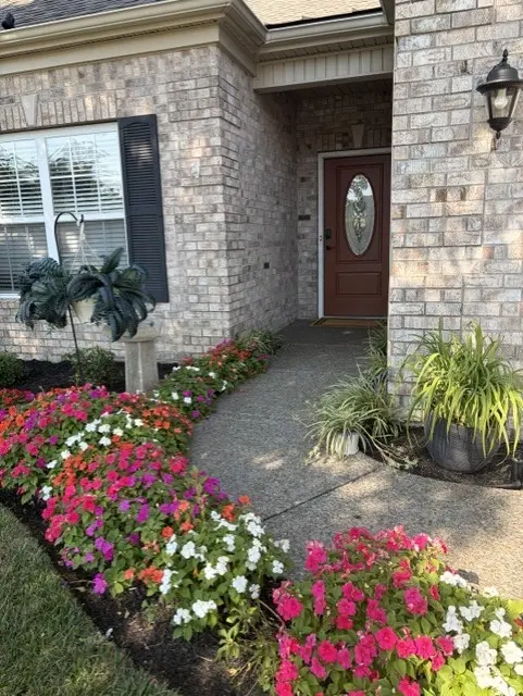 235 MEANDERING DRIVE, Lebanon, TN 37090