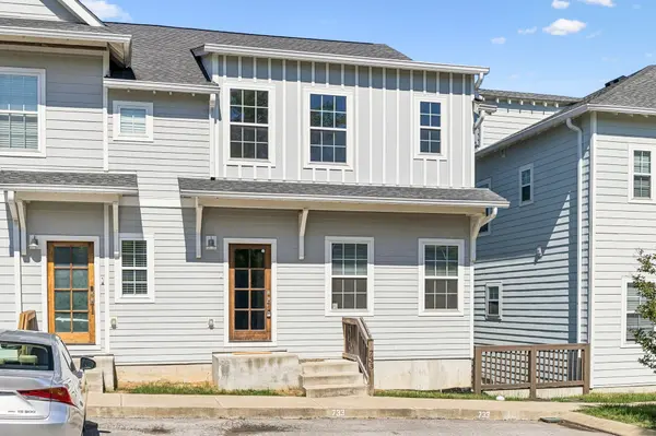 733 Arbor Trace Cir, Nashville, TN 37207
