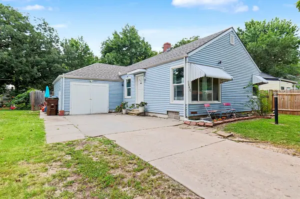 1048 N Pershing Street, Wichita, KS 67208