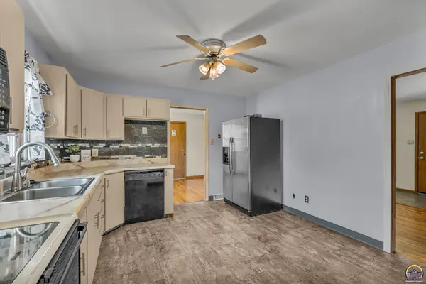 1901 SW Village DR, Topeka, KS 66604