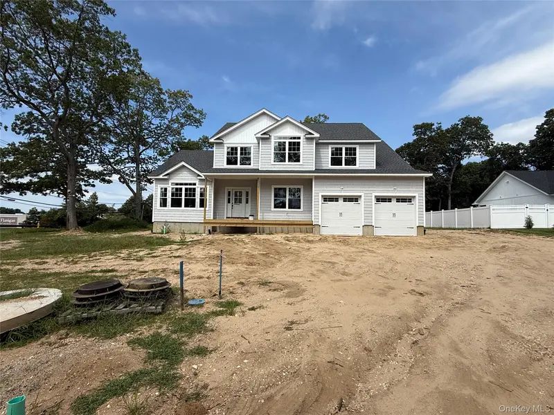 1 lotto CT, Lake Grove, NY 11755