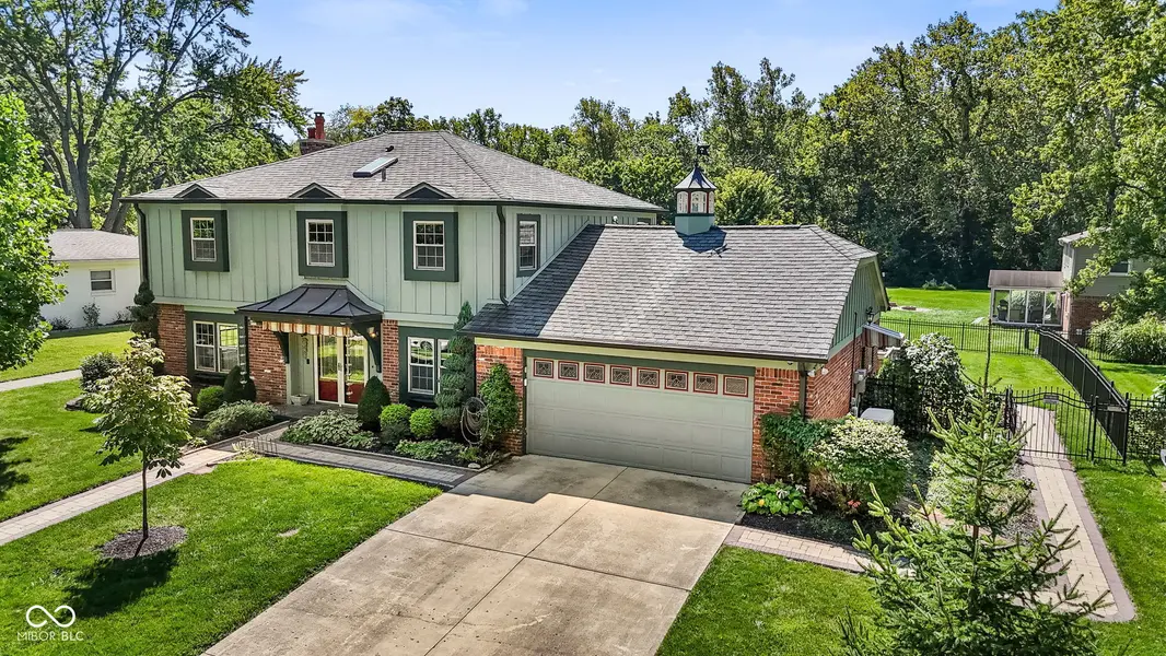 8433 Warrington DR, Indianapolis, IN 46234