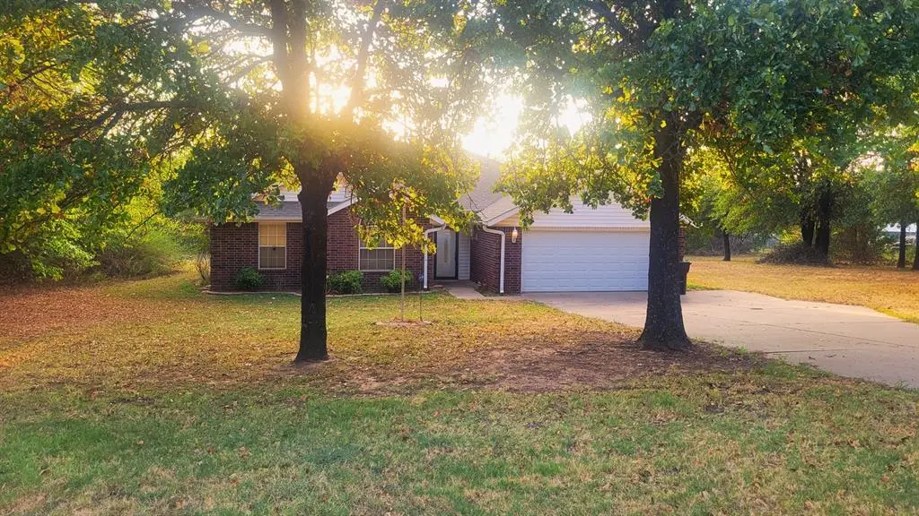 114 Camaron DR, Shawnee, OK 74804