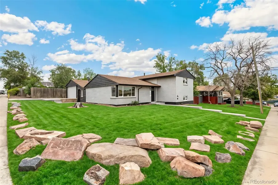 8370 Clarkson ST, Denver, CO 80229