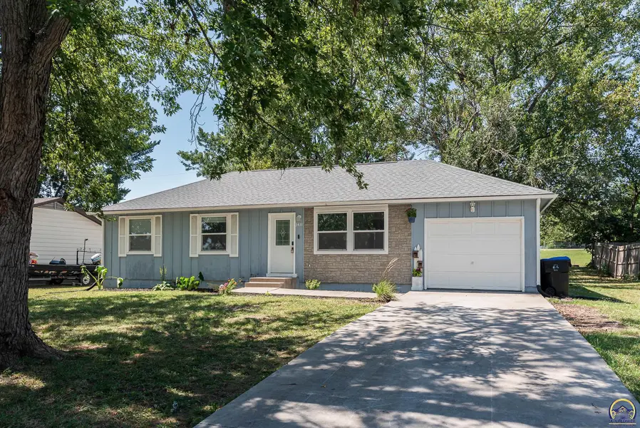 3431 SE Michigan AVE, Topeka, KS 66605