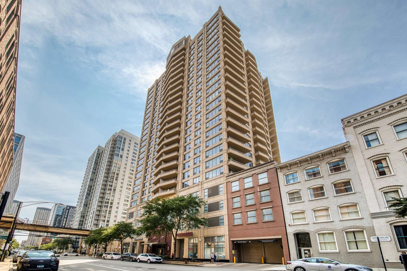 200 N Jefferson ST #909, Chicago, IL 60661