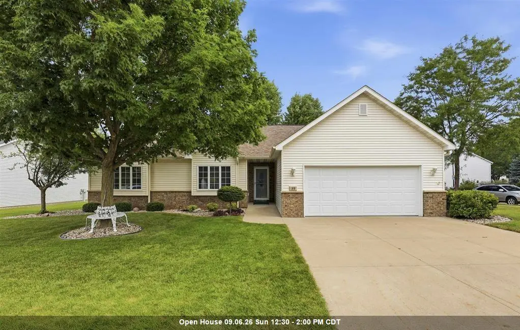 89 PENBROOK CIR, Appleton, WI 54914