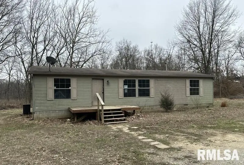 14067 E 250TH AVE, Flat Rock, IL 62427