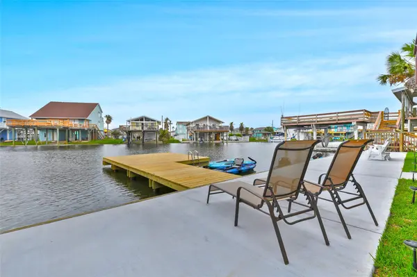 16619 Jamaica Cove RD, Jamaica Beach, TX 77554