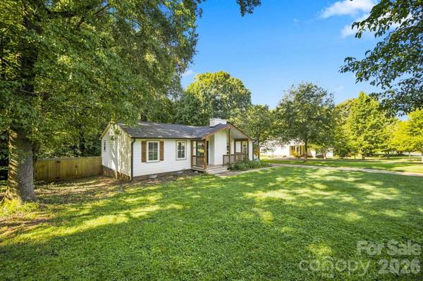 600 Briarcreek RD, Gastonia, NC 28056