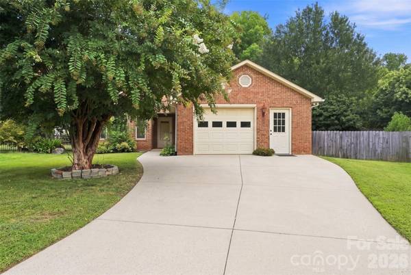 1850 Charter DR, Rock Hill, SC 29732