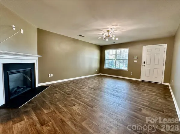 1210 Leno LN, Dallas, NC 28034