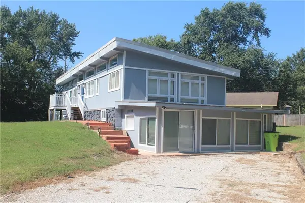 16004 Valentine AVE, Belton, MO 64012