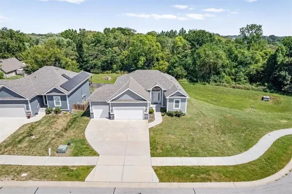 1719 Johnston ST, Liberty, MO 64068