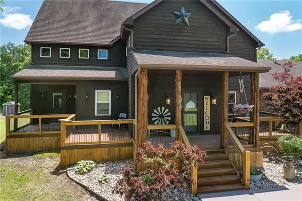 6280 NW Sale Barn RD, Cameron, MO 64429