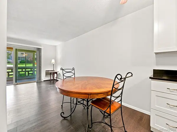 695 S Alton #32-8A, Denver, CO 80247