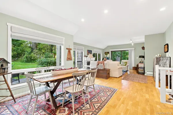 370 Heritage HLS #A, Somers, NY 10589